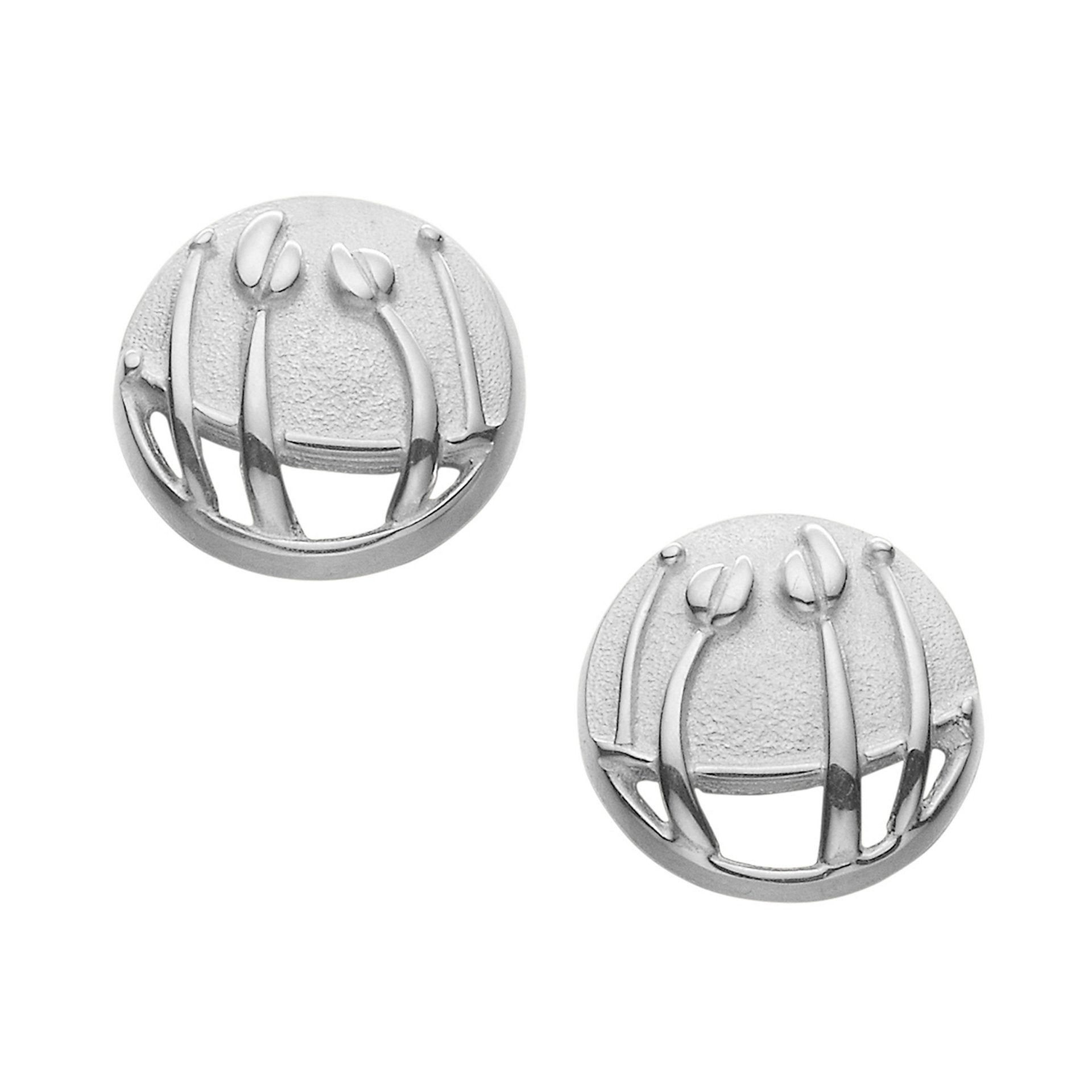 A pair of silver circular stud earrings with a grass design 