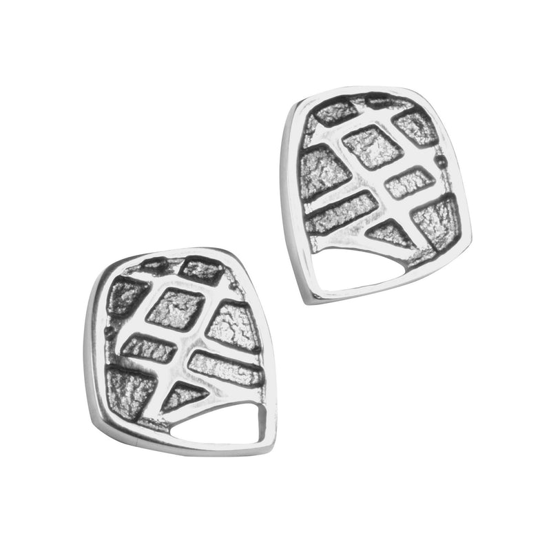 Ola Gorie silver Ness of Brodgar stud earrings, inspired by Neolithic art