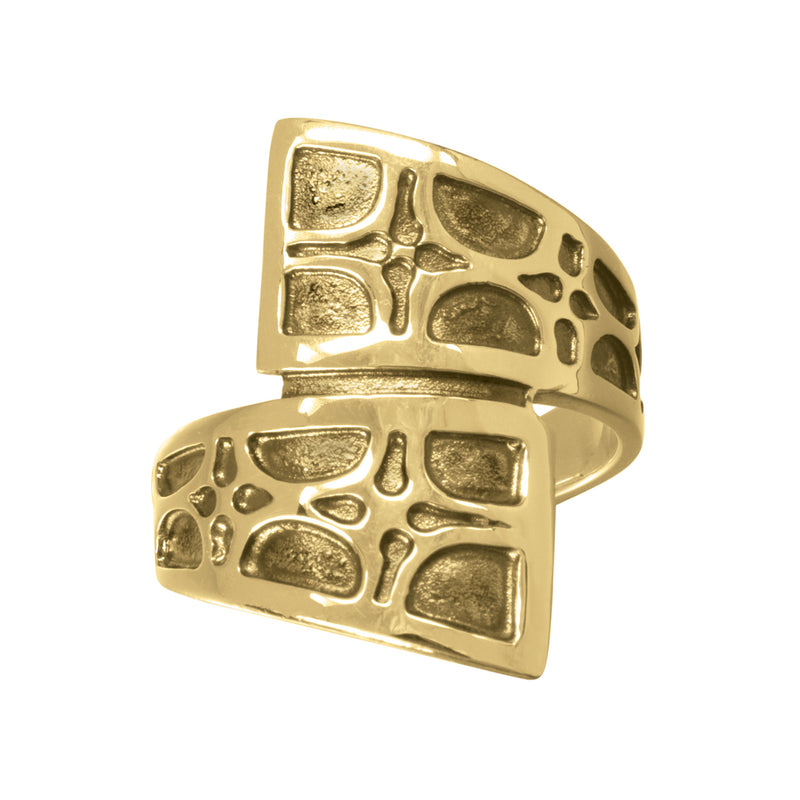 Ola Gorie gold Castleyards ring, inspired by Orkney's ancient castle
